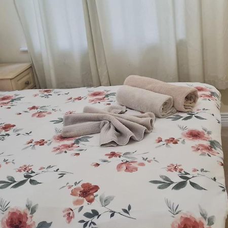 2 Bed Cosy Apartment In Heart Of Mullingar. Eksteriør billede