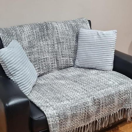 2 Bed Cosy Apartment In Heart Of Mullingar. Eksteriør billede